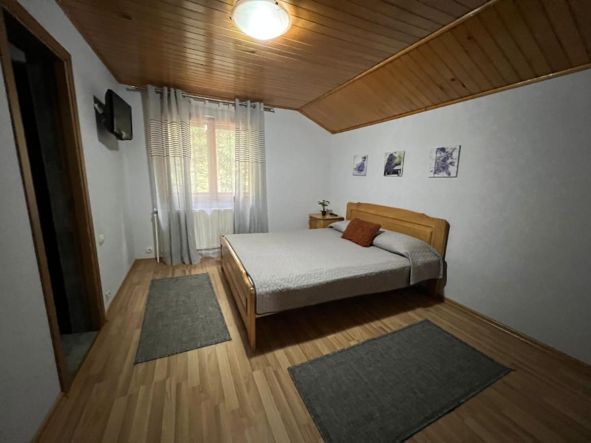 Pensiunea Lu' Movila Durău Kültér fotó